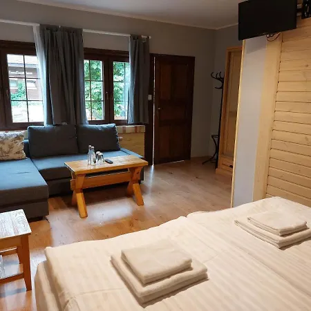 Tamarynowa Osada - Kraina Udanego Wypoczynku Çiftlik konaklama *