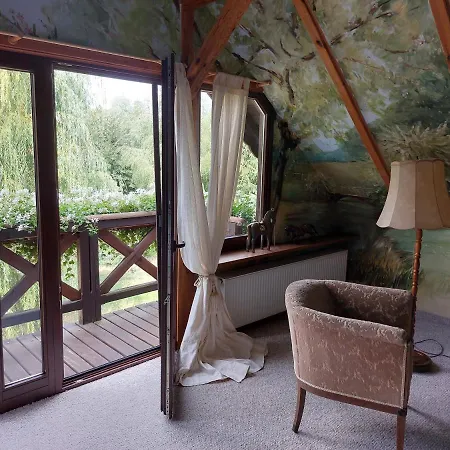 Tamarynowa Osada - Kraina Udanego Wypoczynku Çiftlik konaklama